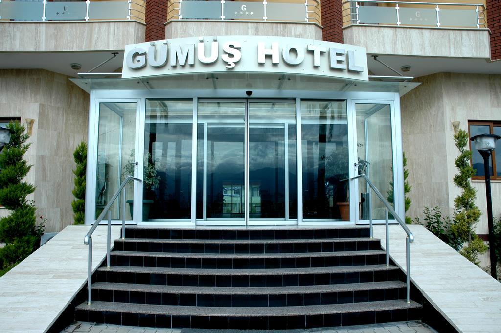 Gumus Hotel Arsuz Exterior foto