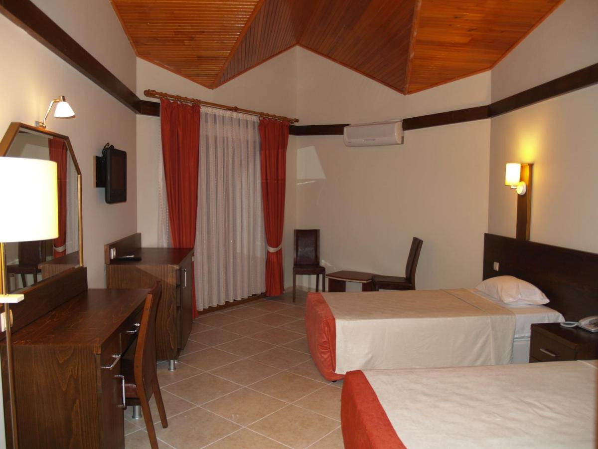 Gumus Hotel Arsuz Zimmer foto